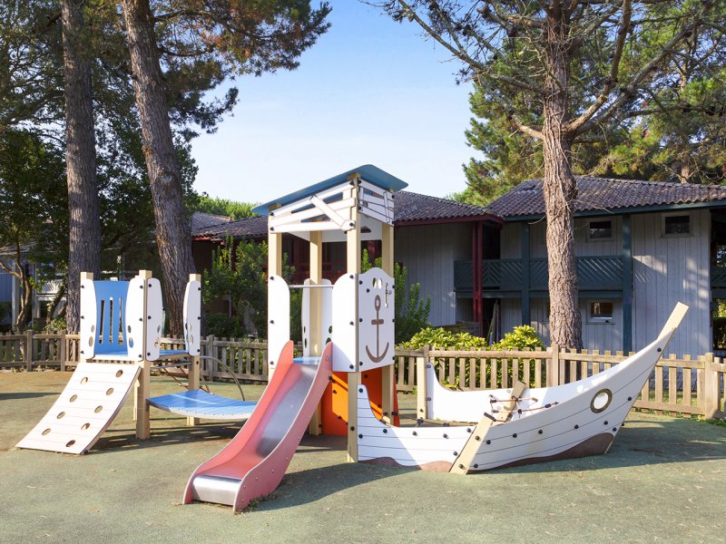 Jeux enfants Pierre et Vacances Moliets